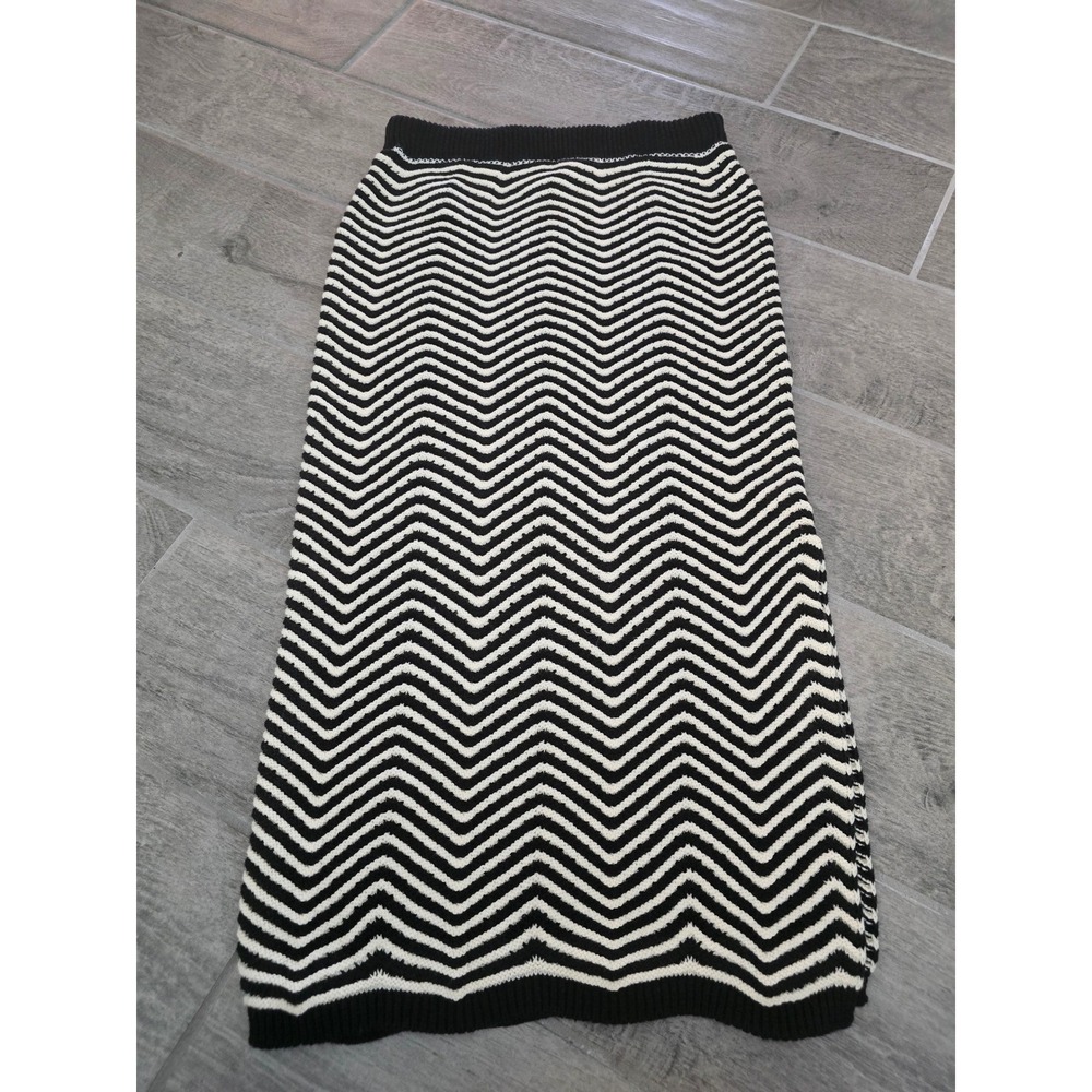 Willow & Wind Knit Crochet Skirt Chevron‎ High Waist Sweater Skirt Medium